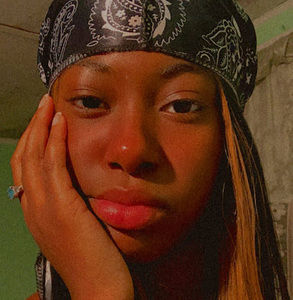 Meet your Posher, Brandi